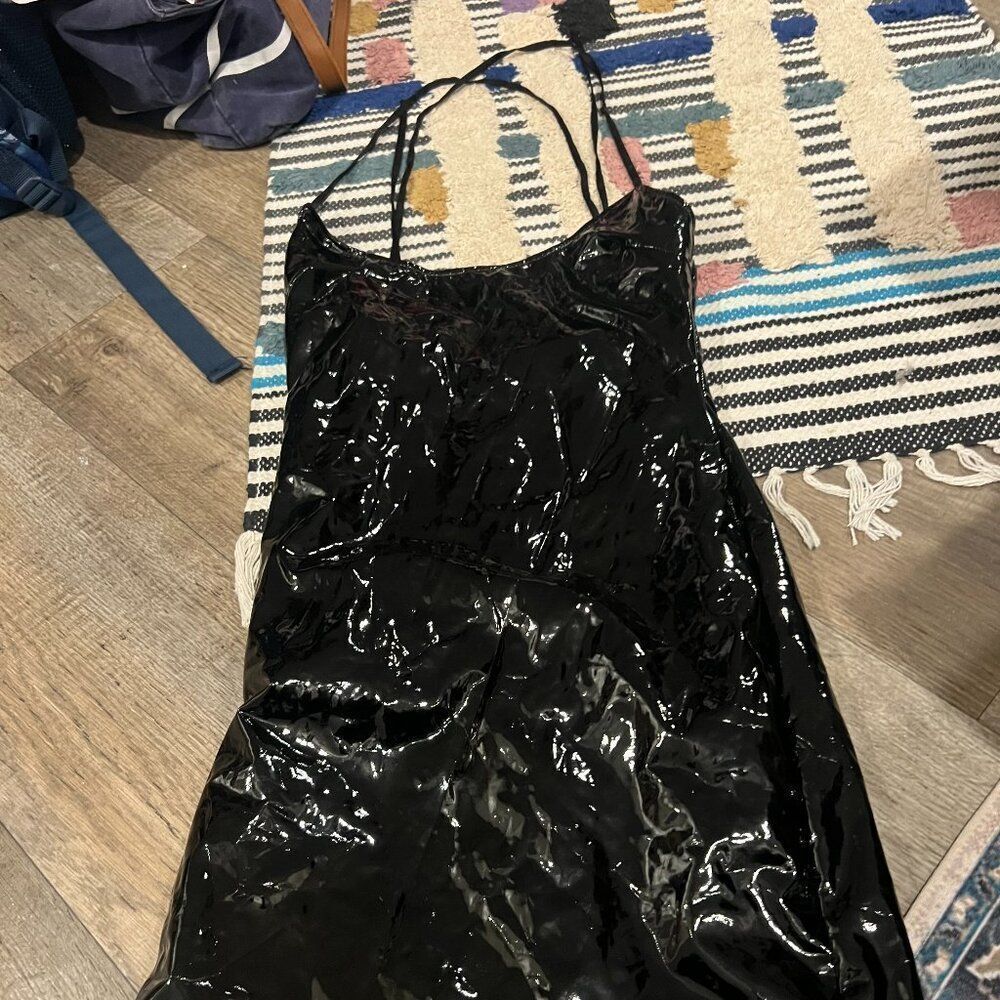 Oh polly size 4 black dress - Picture 2 of 7